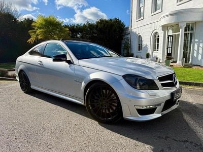 Used Mercedes C63 AMG AMG 457 HP (336 kW) 2014 Silver Coupe