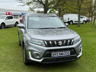 Usado Suzuki Vitara SZ-T 129 CV (94 kW) 2023 Gris SUV