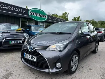 Second-hand Toyota Yaris Hybrid 2016