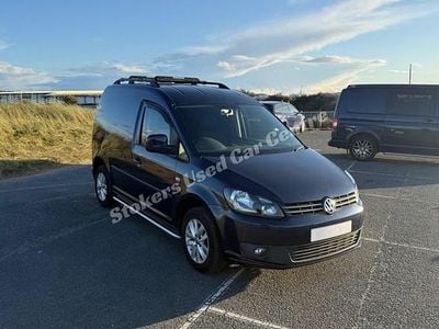 Begagnad VW Caddy Life 2014 Blå Minibuss