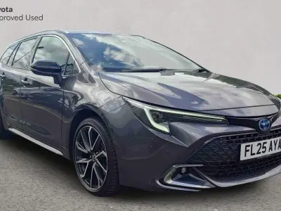 Used Toyota Corolla 196 HP (144 kW) 2025 Grey Estate