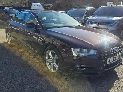 Begagnad Audi A5 2013 Röd Sportkupé