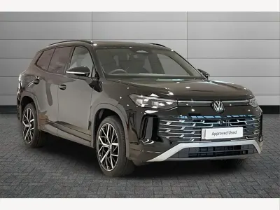 Used VW Tayron Elegance 150 HP (110 kW) 2025 Grenadilla black SUV