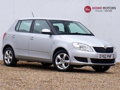 Used Skoda Fabia SE 69 HP (50 kW) 2013 Silver Hatchback