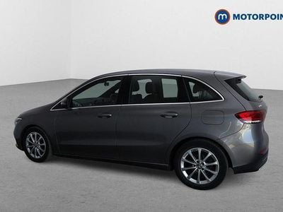 Mercedes B180