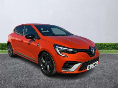 Used Renault Clio RS Line 90 HP (66 kW) 2023 Orange  Hatchback