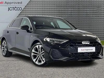 Begagnad Audi A3 e-tron S-Line 201 HK (147 kW) 2025 Svart Halvkombi