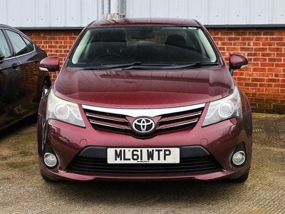 Used Toyota Avensis 2012 Red Sedan