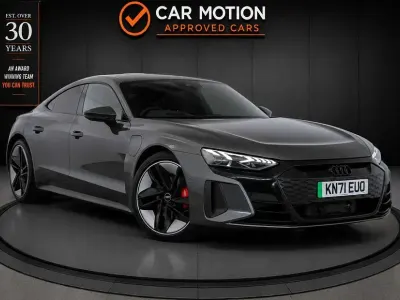 Used Audi e-tron GT quattro Comfort 475 kW (646 HP) 2021 Sedan