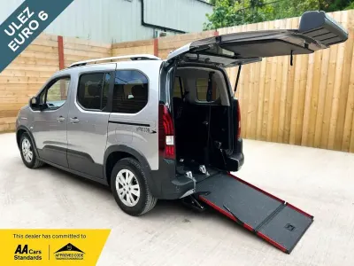 Used Peugeot Rifter Allure 131 HP (96 kW) 2021 Grey MPV