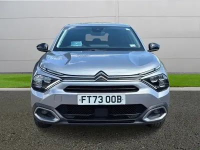 Begagnad Citroën C4 2023 Grå SUV