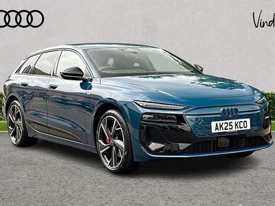 Blue Used 2025 Audi e-tron Performance SUV | £50,296 (Super price)