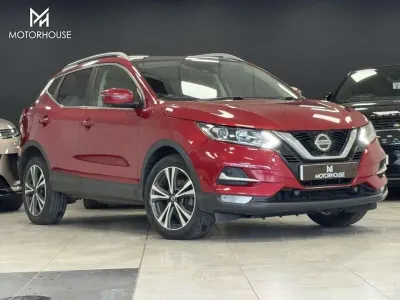 Used Nissan Qashqai N-Connecta 115 HP (84 kW) 2019 Red SUV
