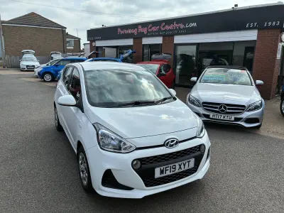 Used Hyundai i10 SE 2019 White Hatchback