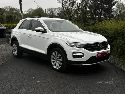 Used VW T-Roc SE 115 HP (84 kW) 2019 White SUV