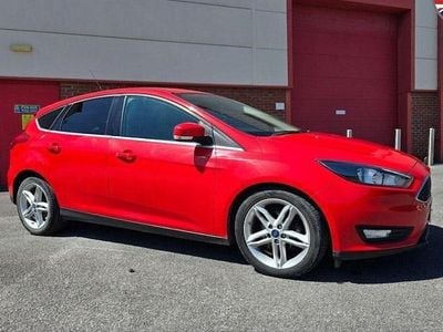 Red Used 2014 Ford Focus Zetec Hatchback | £5,699 (Fair price)