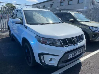 Used Suzuki Vitara 140 HP (102 kW) 2016 White SUV