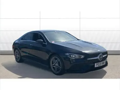 Usado Mercedes CLA180 AMG Line Premium 136 HP (100 kW) 2021 Preto Sedan
