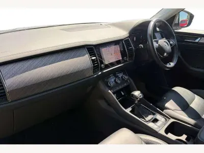 Used Skoda Kodiaq SE L Executive 150 HP (110 kW) 2024 Brilliant silver SUV
