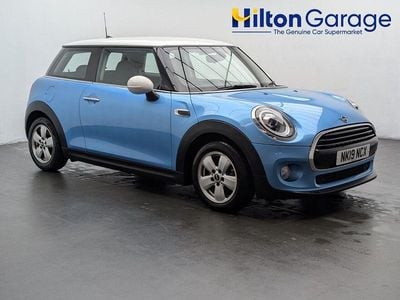 Used Mini Cooper Classic 136 HP (100 kW) 2019 Blue Hatchback