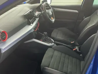 Used Seat Arona FR 110 HP (80 kW) 2023 Blue SUV