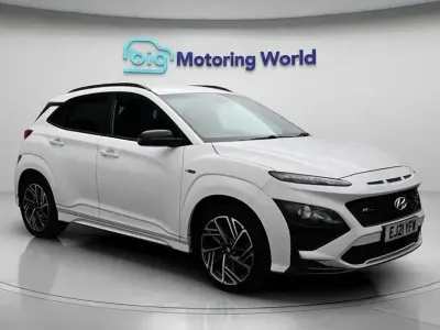 Usado Hyundai Kona N Line 120 CV (88 kW) 2021 Blanco SUV