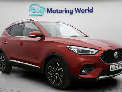 Used MG ZS Exclusive 106 HP (77 kW) 2023 Red SUV