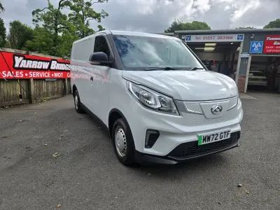Used Maxus eDeliver 3 89 kW (122 HP) 2022 White Van