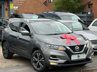 Used Nissan Qashqai N-Connecta 2018 Grey SUV