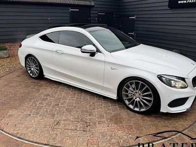 Käytetty Mercedes C300 AMG Line Premium 245 HP (180 kW) 2016 Valkoinen Coupe - kaksiovinen