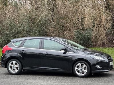 Black metallic Used 2012 Ford Focus Zetec Hatchback | £2,995 (Fair price)