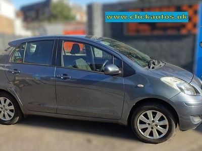 Blue Used 2009 Toyota Yaris Hatchback | £2,195 (Fair price)