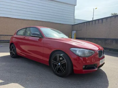 Used BMW 116 Sport Line 2014 Red Hatchback