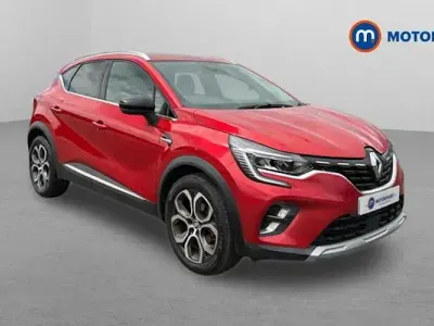 Used Renault Captur Techno 91 HP (66 kW) 2023 Red SUV