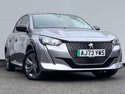 Peugeot e-208