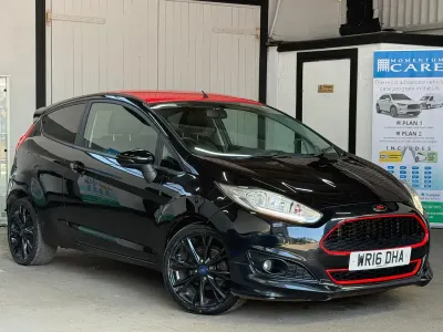 Used Ford Fiesta Zetec 140 HP (102 kW) 2016 Black Hatchback