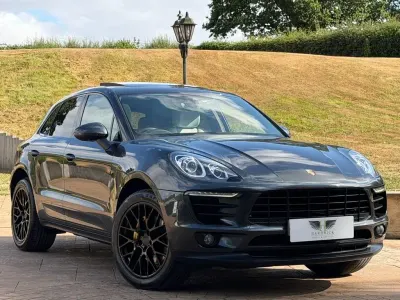 Used Porsche Macan 258 HP (189 kW) 2017 Grey SUV