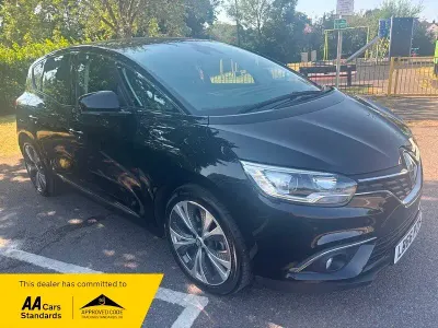 Used Renault Scénic III Dynamique 110 HP (80 kW) 2016 Black
