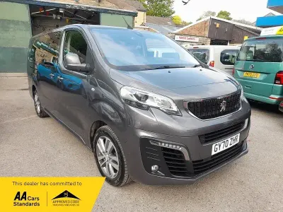 Używany Peugeot Traveller