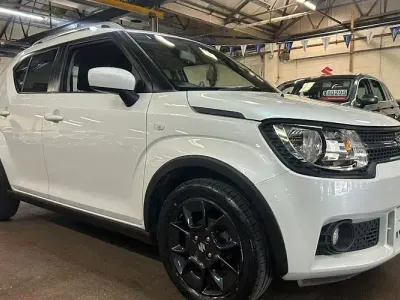 Used Suzuki Ignis SZ-T 90 HP (66 kW) 2017 White SUV