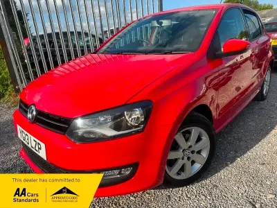 Used VW Polo Match 75 HP (55 kW) 2013 Red Hatchback