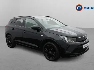 Used Vauxhall Grandland X Business Edition 131 HP (96 kW) 2023 Black SUV