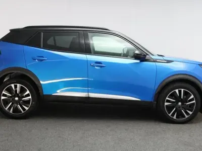 Used Peugeot 2008 GT-line 129 HP (94 kW) 2020 Blue SUV