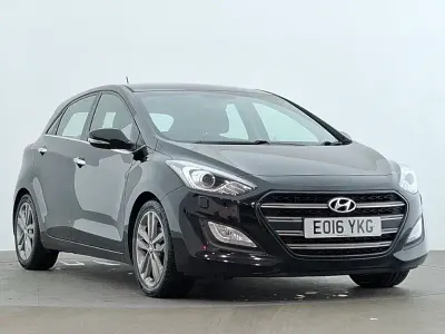 Used Hyundai i30 Premium 136 HP (100 kW) 2016 Black Hatchback