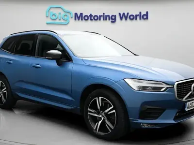 Used Volvo XC60 R-Design 197 HP (144 kW) 2020 Blue SUV