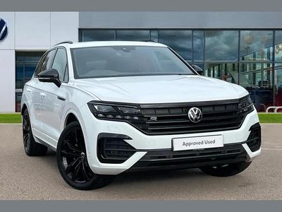 Used VW Touareg Black Edition 286 HP (210 kW) 2023 Pure white SUV