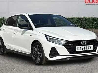 Used Hyundai i20 N Line 120 HP (88 kW) 2023 White Hatchback