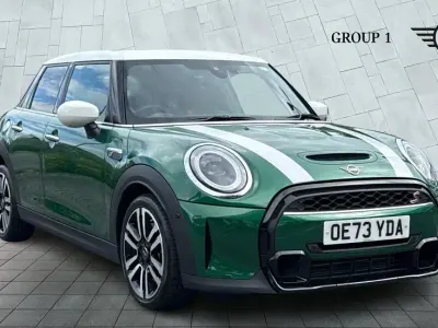 Used Mini Cooper S Exclusive 176 HP (129 kW) 2023 Green Hatchback