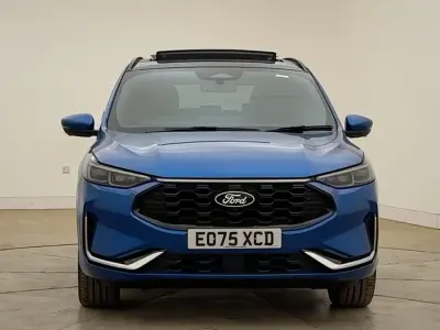 Used Ford Kuga ST-Line X 180 HP (132 kW) 2025 Desert island blue (metallic) SUV