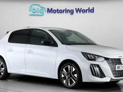 Second-hand Peugeot 208 Allure 101 CP (74 kW) 2024 Alb Hatchback